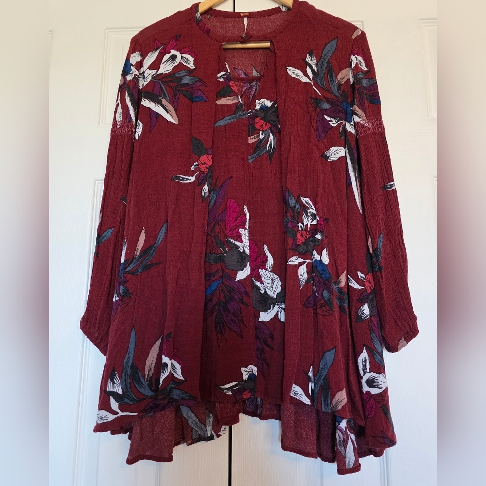 Free People Women's Burgundy Floral Boho Blouse Size XS/PL